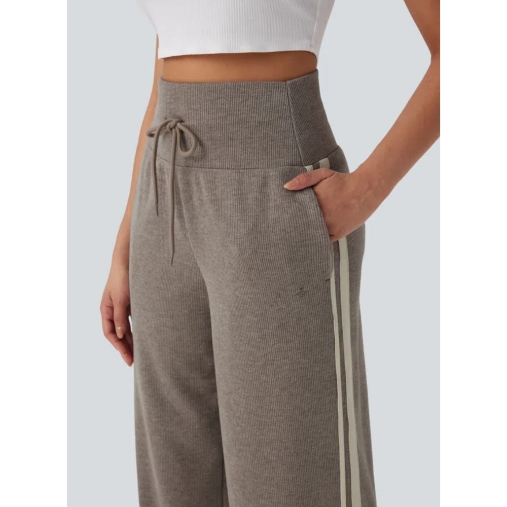 Halara Ribbed High Waisted Tummy Control Wide Leg Pants Size XLarge In Taupe NEW - Picture 2 of 12